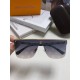 Lv Louis Vuitton men's new sunglasses  , presbyopia lingerie lens legs, out of the car must have!