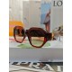 lv Louis Vuitton large frame sunglasses sunglasses classic box design, not pick face type, whether with a coat or dress are very temperament prevention UV 4 colors