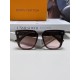 lv Louis Vuitton large frame sunglasses sunglasses classic box design, not pick face type, whether with a coat or a dress are very temperament polarized lenses to prevent ultraviolet rays