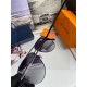 . New   Brand Louis Vuitton LV Original single quality men and women with the same polarized sunglasses   Material high-definition Polaroid polarized lenses, imported alloy printed logo mirror legs. Small frame exquisite