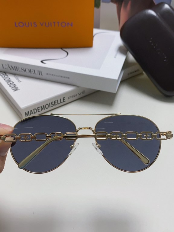 LV Louis Vuitton The story of the rose Liu Yifei with the same glasses 2024 new sunglasses toadstool sunglasses senior sense sunglasses ladies sunglasses