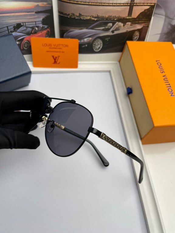 . Louis Vuitton LV  High Quality Men's Polarized Sunglasses   Material imported Polaroid polarized lenses,   stainless steel alloy frames,   texture is superb, men's driving essentials. (No. 8119)