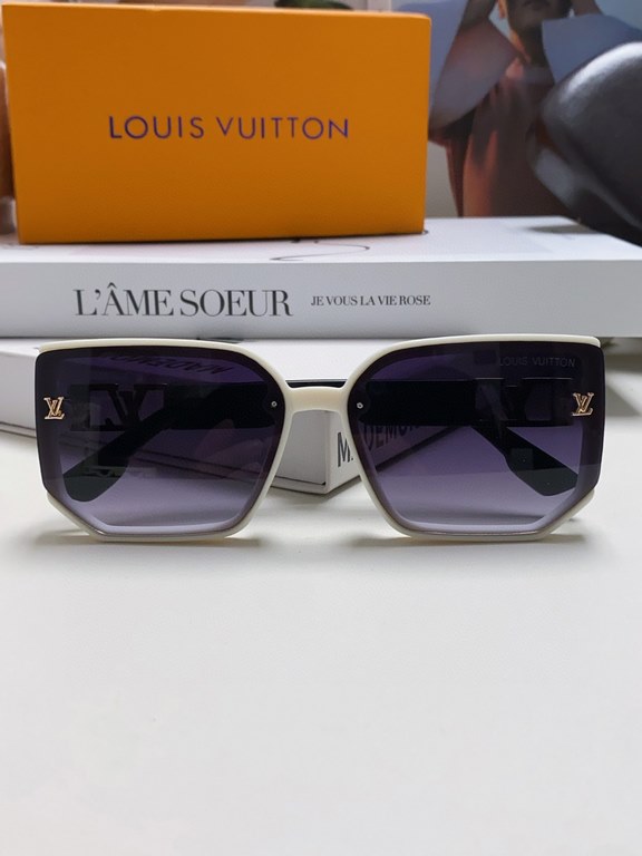 Lv Louis Vuitton 2024 latest version of the advanced sense of temperament large frame square celebrity sunglasses women's new large round face sunshade sunglasses for men and women