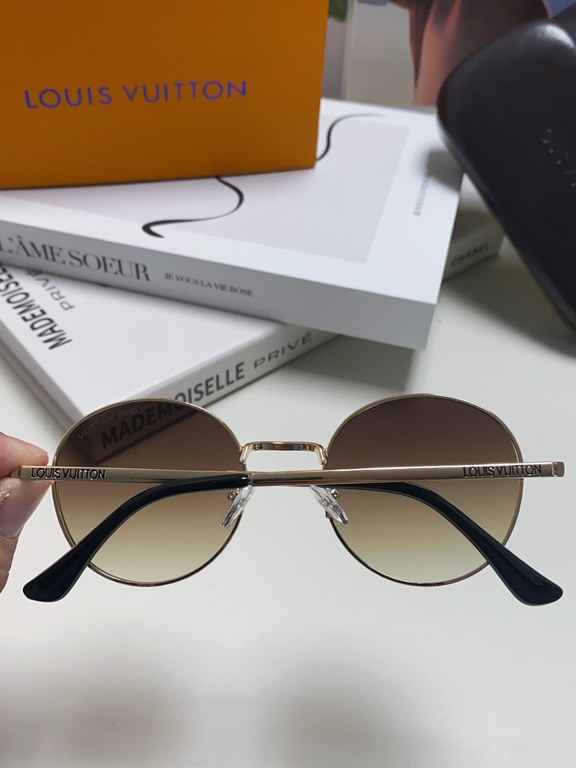 Lv Louis Vuitton 2024 star the same models sunglasses female male metal fashion flat small frame curved sunglasses unisex