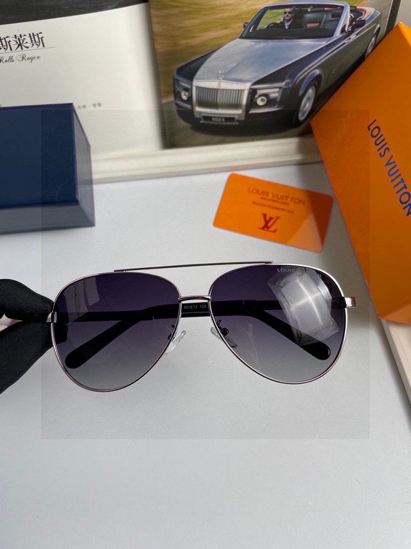 . New   Brand Louis Vuitton LV  High Quality Men's Polarized Sunglasses   Material imported Polaroid polarized lenses,   stainless steel alloy frames,   texture is superb, men's driving essentials.