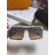 Yang Yang the same LV Louis Vuitton 2024 new sun shades, cool style, not necessarily attract men, but certainly attract a young lady!