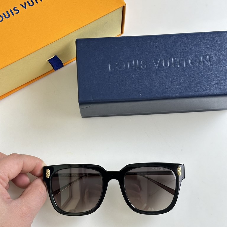 LOUIS VUITTON Z1939U Size 53 22-145 LV monogrammed temples