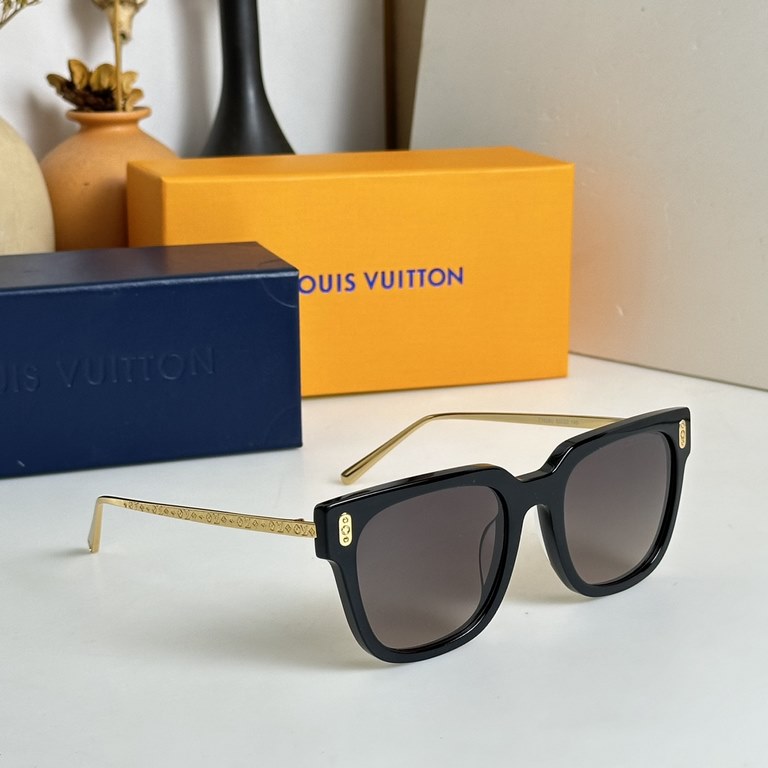 LOUIS VUITTON Z1939U Size 53 22-145 LV monogrammed temples