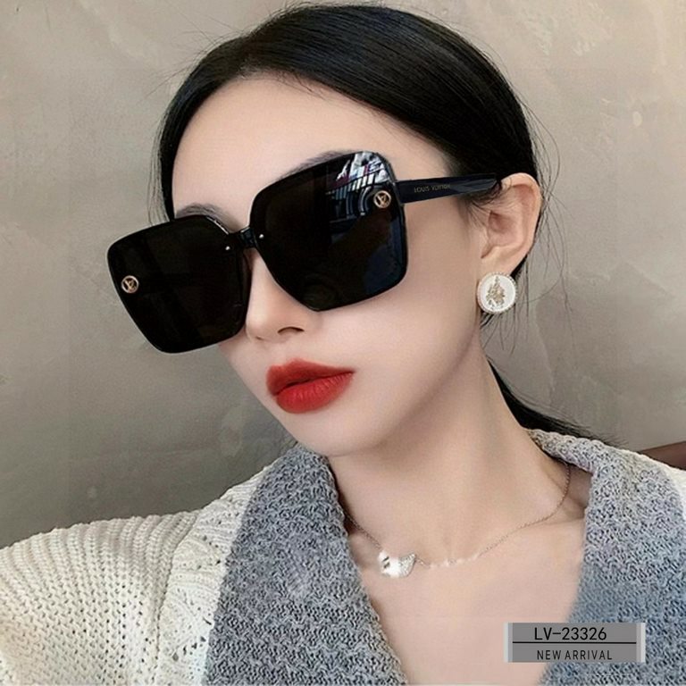 . [Louis Vuitton - LV . [Polaroid Resin Lenses . [PC frames are lightweight and comfortable to wear] . [size 65-13-145]. . [   new sunglasses to reduce the burden of glare, star models, blocking harmful light radiation, 