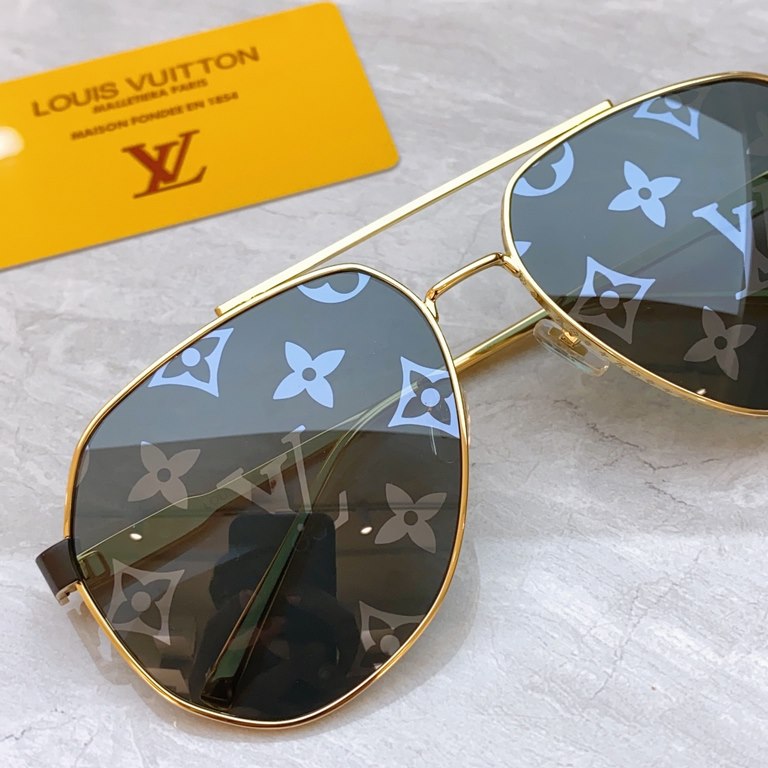 High quality [LOUIS VUITTO] Louis Vuitton LV heavy production MODEL Z1423, SIZE 62 mouth 13-14