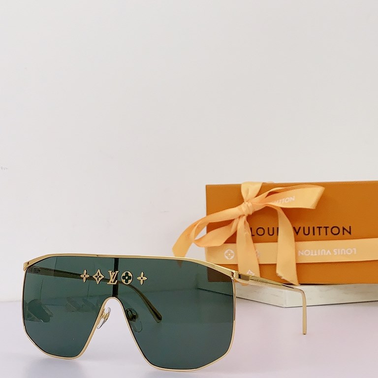 This year's latest fashion runway models Model Z1717UAlphabet Print Premium One-piece Sunglasses The most classic Louis Vuitton monogram LogoLuxurious four-leaf clover engraving.