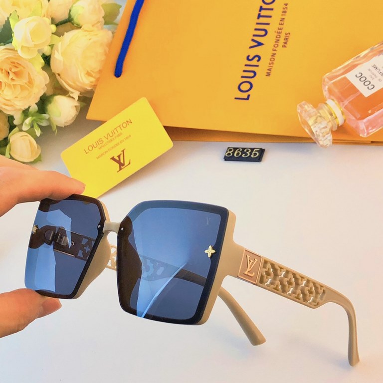 LV2024 new sunglasses female advanced sense of large frame show face small sunglasses black sunglasses tide sunscreen UV protection