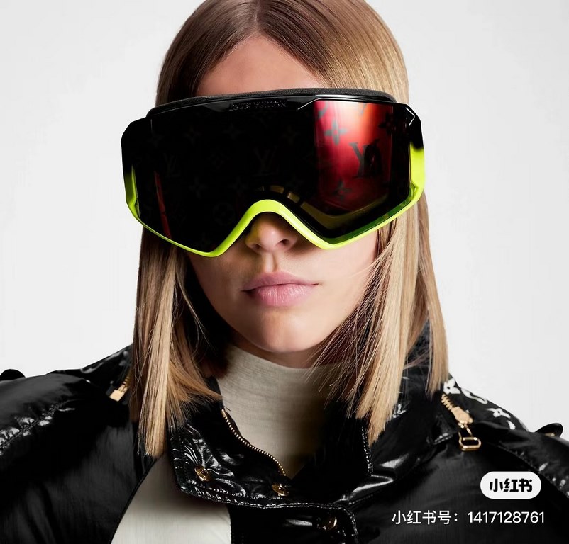 Lv ski goggles   new color