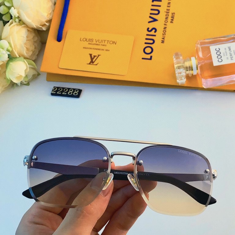 LV Europe and the United States big brand sports sunglasses new men's personalized sunglasses female anti-ultraviolet driving sunscreen couple glasses