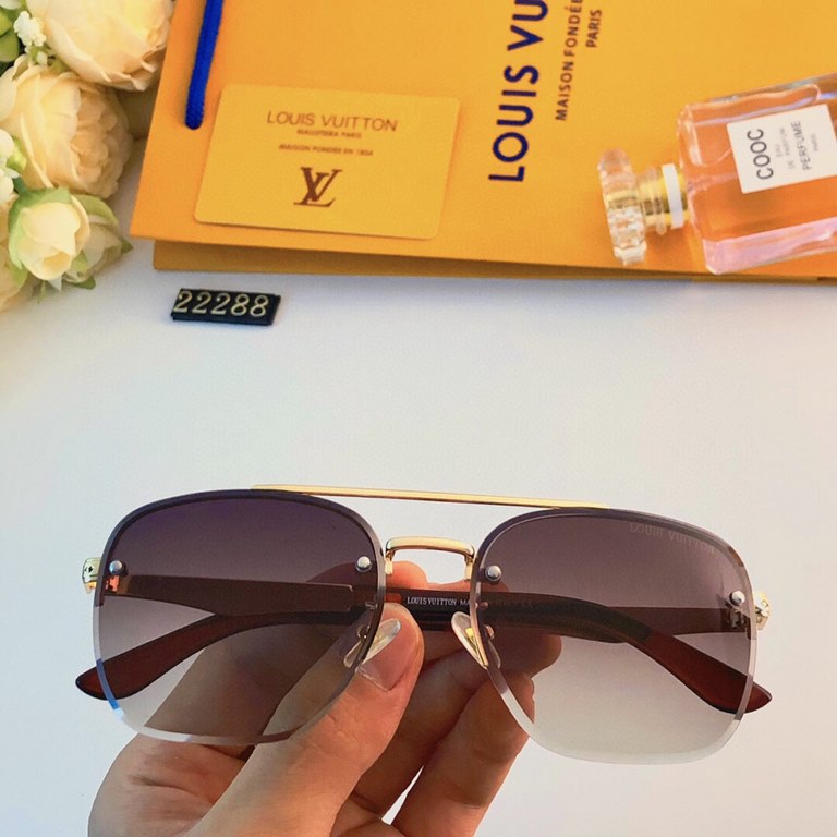 LV Europe and the United States big brand sports sunglasses new men's personalized sunglasses female anti-ultraviolet driving sunscreen couple glasses