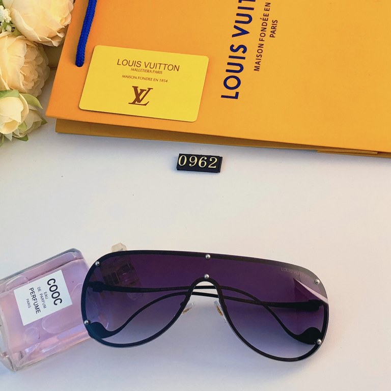 LV oversized frame sunglasses Europe and the United States connected sunglasses one-piece sunglasses wind mirror fashion trend sunglasses wide-angle vision glasses