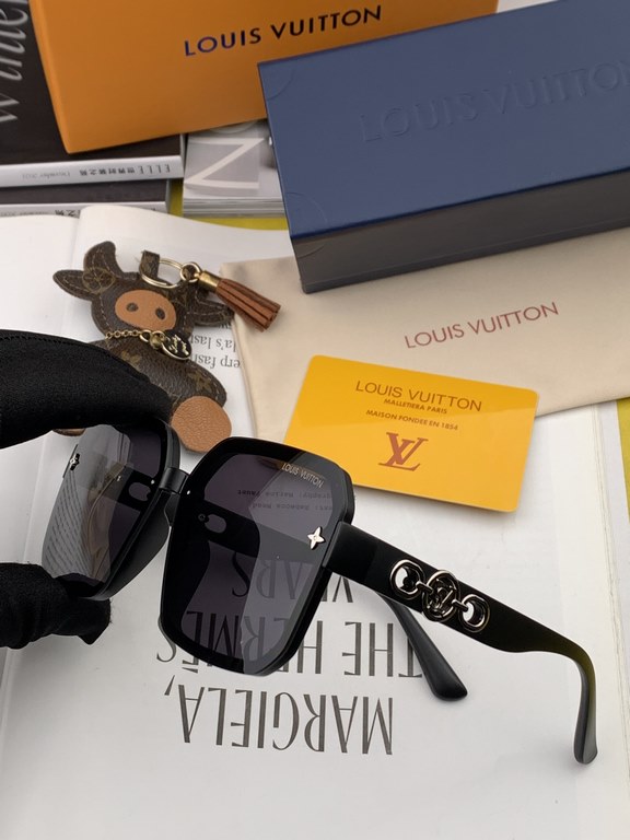 LV 2023 new women's square frame sunglasses driving sunglasses New sunglasses Fashionable and generous Comfortable and lightweight Exquisite luxury Ultra-light Model L5771