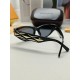 LV Louis Vuitton new cat-eye sunglasses   high-grade electroplated temples, men's and women's sun shades