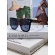 lv Louis Vuitton large frame sunglasses sunglasses classic box design, not pick face type, whether with a coat or a dress are very temperament polarized lenses to prevent ultraviolet rays