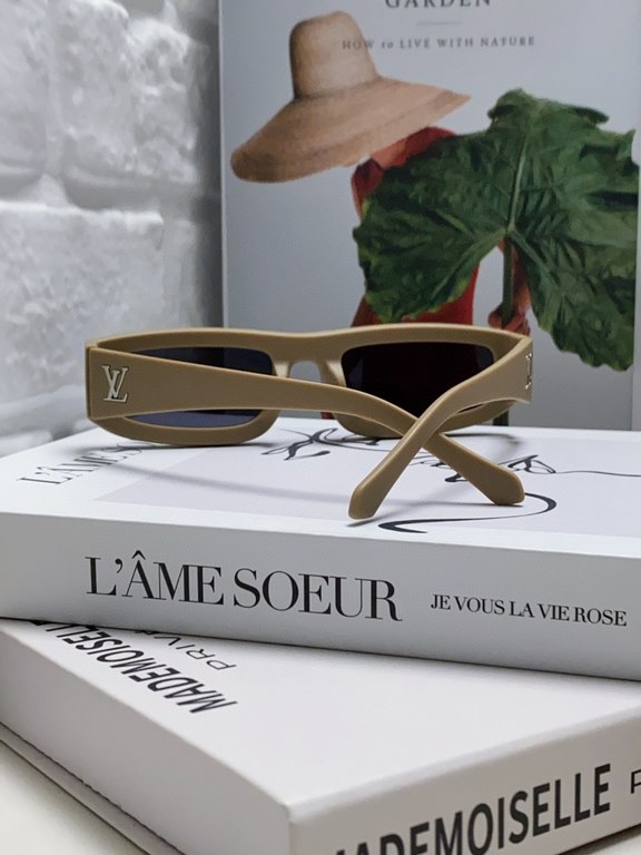 LV Louis Vuitton 2024 new Pixel digital letters sunglasses Wang Jiaer Huang Zi Hongfan Wang Hedi the same sunglasses in Europe and the United States big-name celebrities with the same retro literary sunglasses fashion st