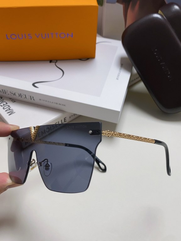 Lv Louis Vuitton New full print letters one piece sunglasses women sunscreen 2024 new sunglasses for men and women UV protection premium ins