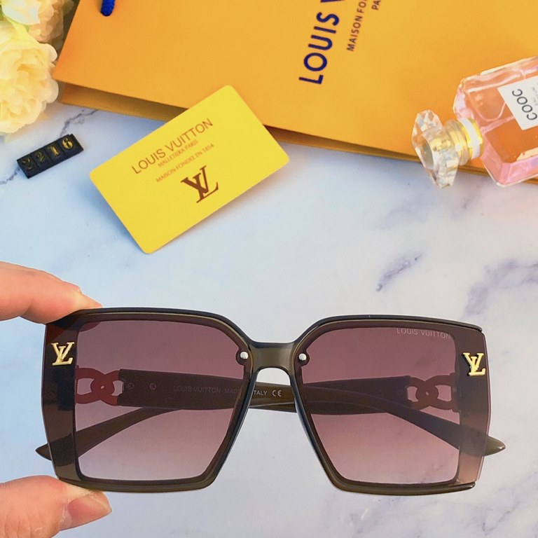 LV sunglasses female thin retro Korean fashion personality square anti-ultraviolet large face trend spicy girl sunglasses