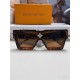 LV Louis Vuitton European and American large frame one-piece sunglasses Wang Hedi the same street beat tide cool glasses fashion inlaid diamond square men and women sunglasses