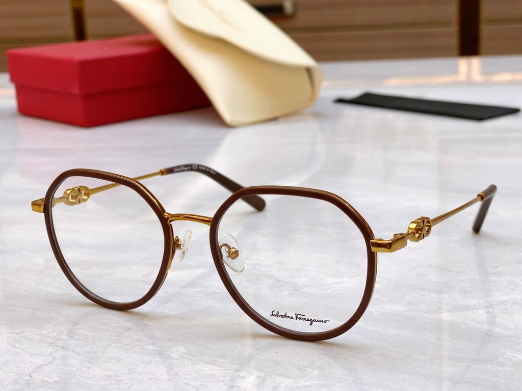 [Salvatore Ferragam] Ferragamo new optical stand, MODEL SF2215, SIZE 52 mouth 19-140