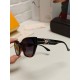 LV Louis Vuitton thick frame polygonal plate sunglasses female European and American wind UV protection sunglasses high goods show face small fashion trend female models