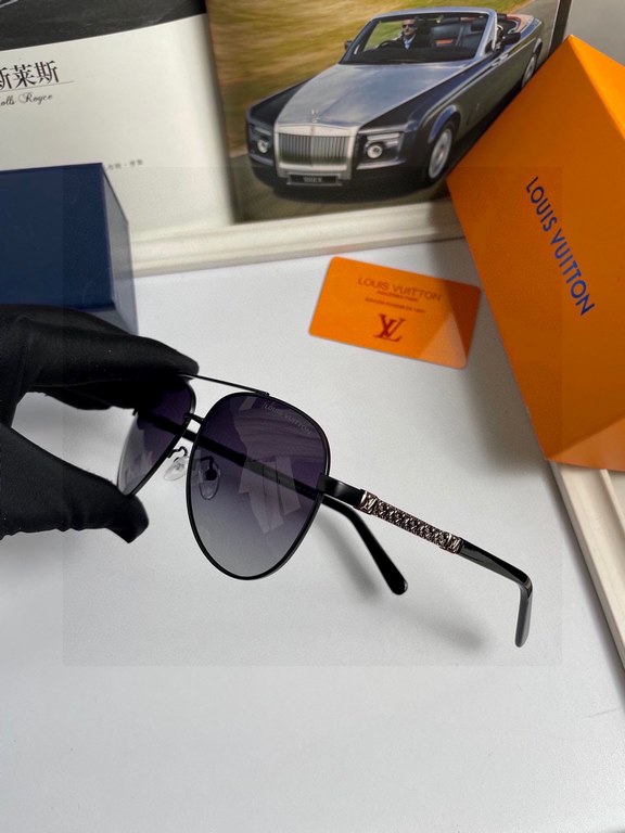 . New   Brand Louis Vuitton LV  High Quality Men's Polarized Sunglasses   Material imported Polaroid polarized lenses,   stainless steel alloy frames,   texture is superb, men's driving essentials.