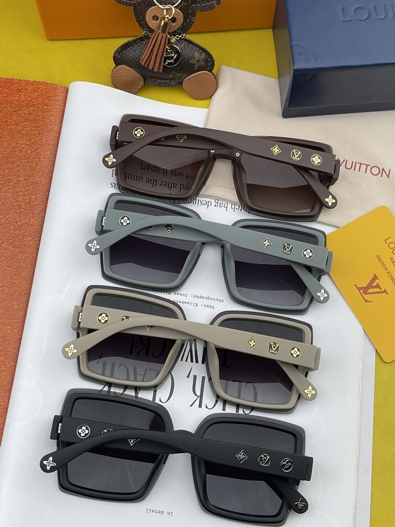 lv large frame sunglasses sunglasses classic box design, not pick face type, whether with a coat or dress are very temperament prevention UV Model L7291