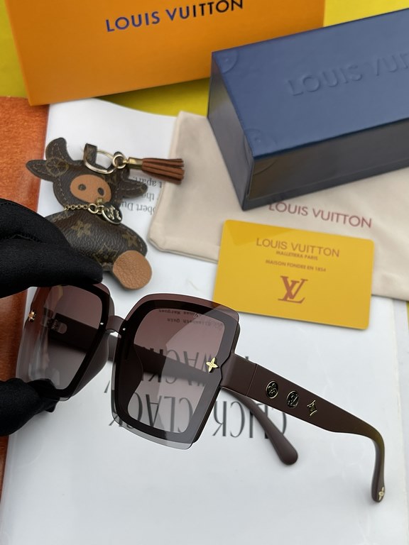 lv large frame sunglasses sunglasses classic box design, not pick face type, whether with a coat or dress are very temperament prevention UV Model L7291