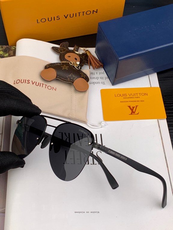 [Louis Vuitton LV 】   Top Luxury   Men's Polarized   Fashion Toad Sunglasses High Quality Temperament Extraordinary      Men's Driving Sunglasses [Love] [Love] Classic Ultra Lightweight Sunglasses You will love it   Mode