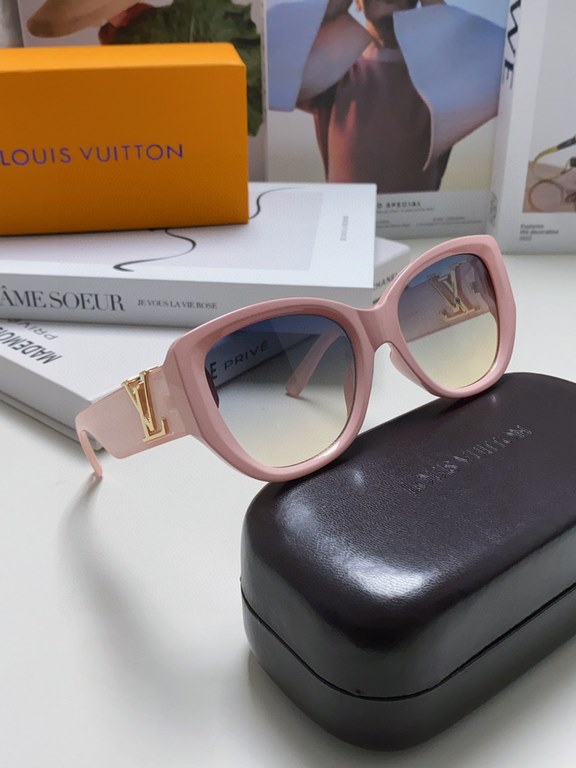 LV Louis Vuitton Retro cat eye butterfly sunglasses women large frame spicy girl round face show face small advanced sense of ultraviolet protection sunglasses tide ladies glasses