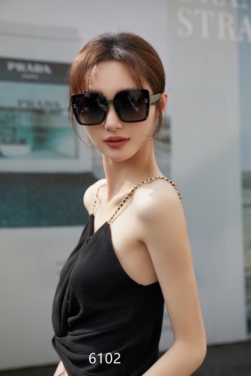 Plv [TR Polarized Series].2024 New Polarized Sunglasses Style Multi .Classic square frame design, not picking face shape, whether with a coat or a dress are very temperament.Polarized Sunglasses for UV Prevention with 61