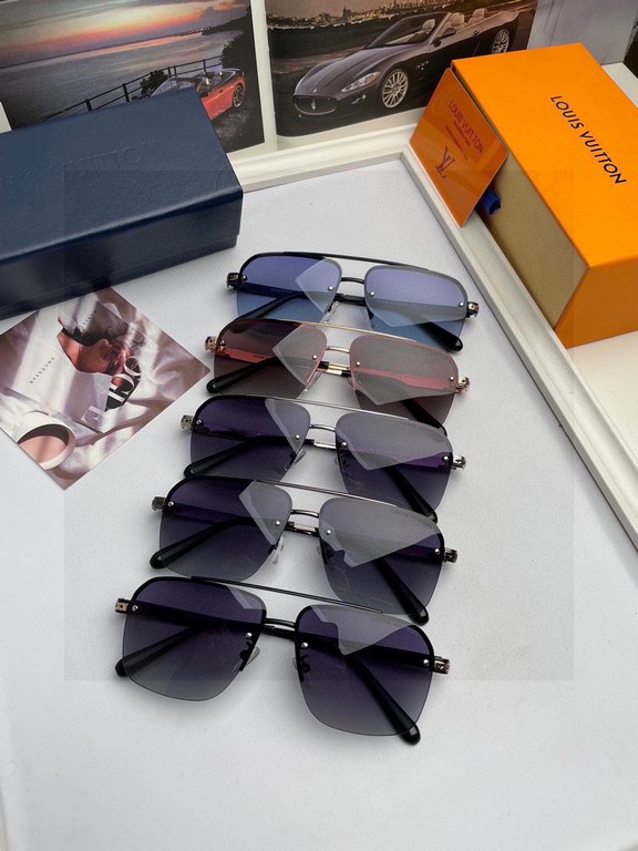 . New   Brand Louis Vuitton LV Original single quality men and women with the same polarized sunglasses   Material high-definition Polaroid polarized lenses, imported alloy printed logo mirror legs. Small frame exquisite