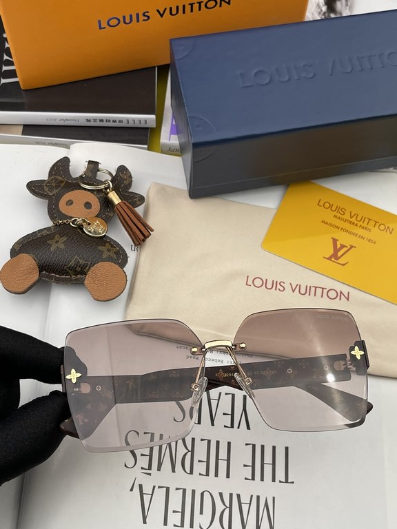 LV 2023 new women's square frame sunglasses driving sunglasses New rimless sunglasses Fashionable and generous Comfortable and light Exquisite luxury Ultra-light Model L1294