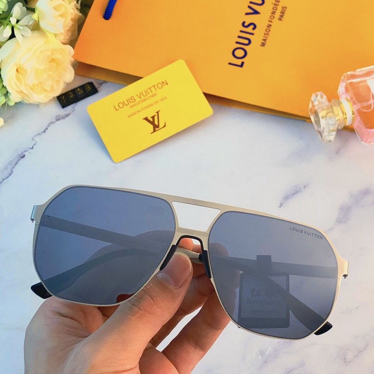 LV star with the same Korean version of the fashion sunglasses female large face thin double beam metal personality sunglasses driving driver sunglasses