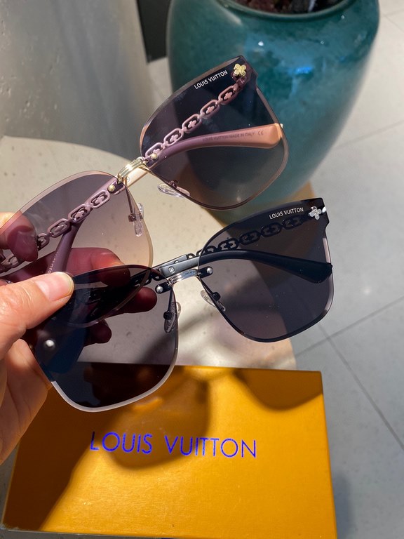 Plv [TR Polarized Series].2024 New Polarized Sunglasses Style Multi .Classic square frame design, not picking face shape, whether with a coat or a dress are very temperament.Polarized Sunglasses for UV Prevention with 10