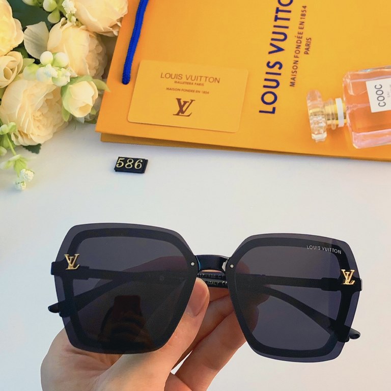 LV2023 new Europe and the United States trend of fashion personality sunglasses saucer sunglasses women sunglasses