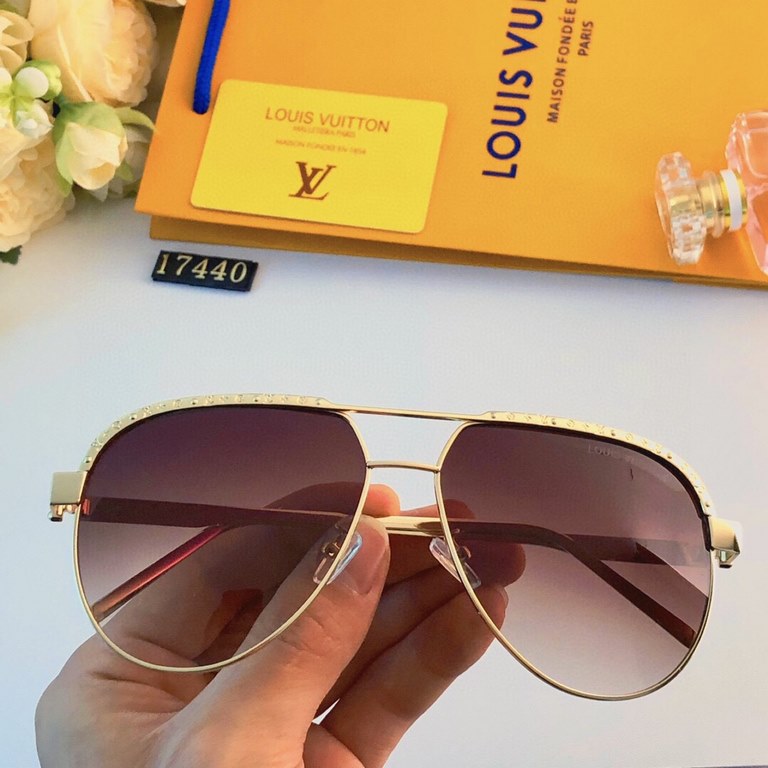 LV 2023 new aviator sunglasses in Europe and the United States personality exquisite retro toadstool with double beam sunglasses men