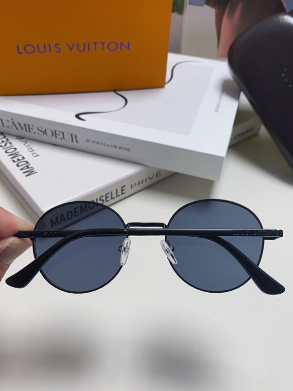 Lv Louis Vuitton 2024 star the same models sunglasses female male metal fashion flat small frame curved sunglasses unisex