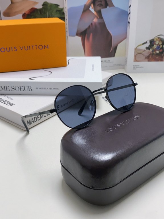 Lv Louis Vuitton 2024 star the same models sunglasses female male metal fashion flat small frame curved sunglasses unisex