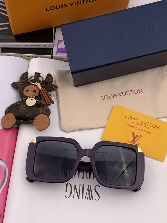 lv large frame sunglasses sunglasses classic box design, not pick face type, whether with a coat or dress are very temperament prevention UV Model Model L9147