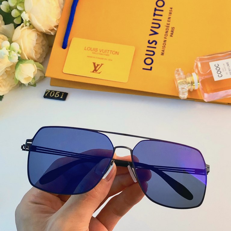 LV nylon polarized sunglasses men's ultra-light sunshade sunglasses women driving special glasses tide 2023 new summer