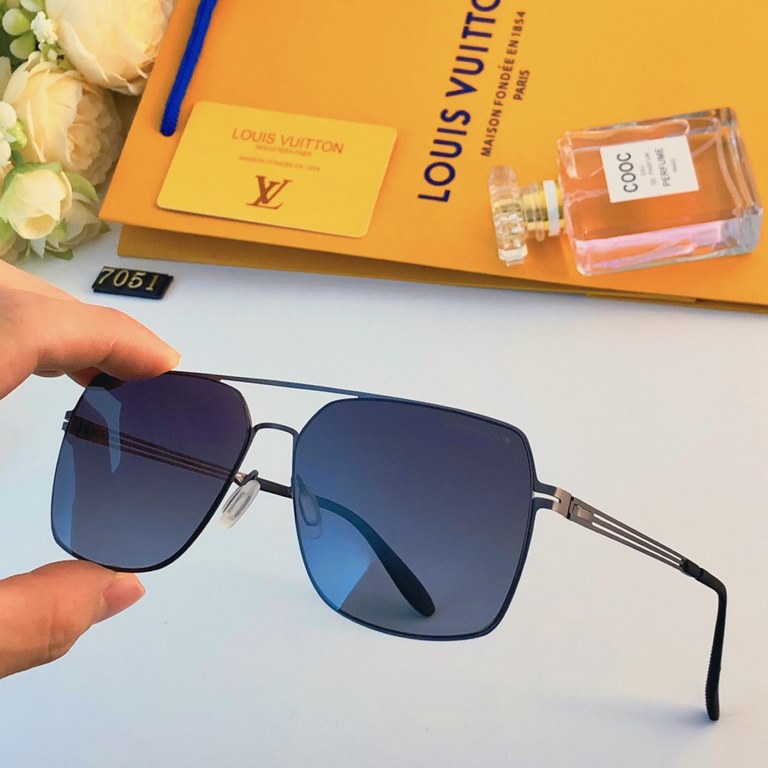 LV nylon polarized sunglasses men's ultra-light sunshade sunglasses women driving special glasses tide 2023 new summer