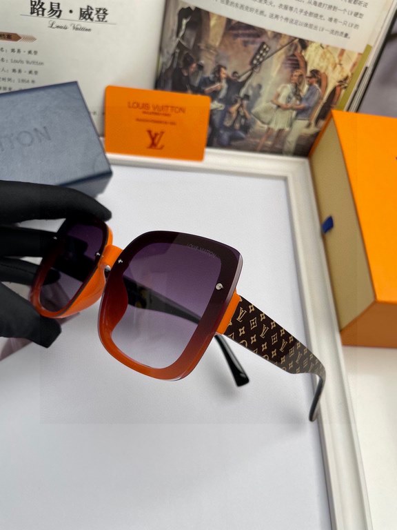 . NewBrand,  Louis Vuitton LV Women's Rimless Ladies Sunglasses   Imported Polaroid HD polarized lenses, TRlogo temples, high-end customized design, wear a super model, a must-have for travel and driving. No. 7001.