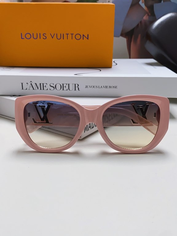 LV Louis Vuitton Retro cat eye butterfly sunglasses women large frame spicy girl round face show face small advanced sense of ultraviolet protection sunglasses tide ladies glasses