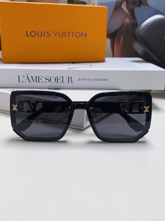 Lv Louis Vuitton 2024 latest version of the advanced sense of temperament large frame square celebrity sunglasses women's new large round face sunshade sunglasses for men and women