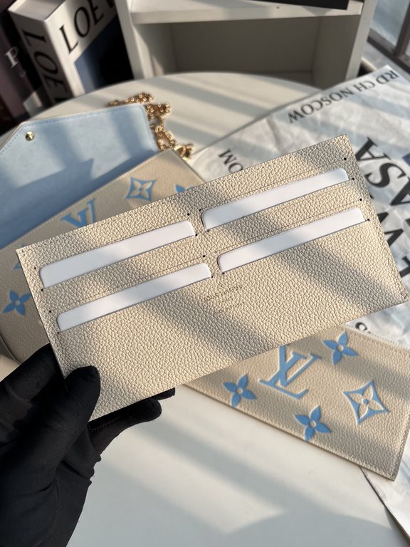 LV Louis Vuitton Wallet